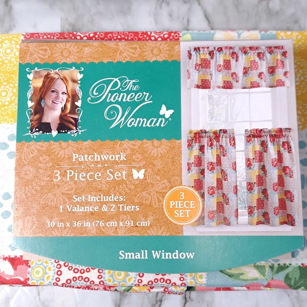 New The Pioneer Woman (3) Piece Patchwork Curtain Floral 30" x 36" Valance Set